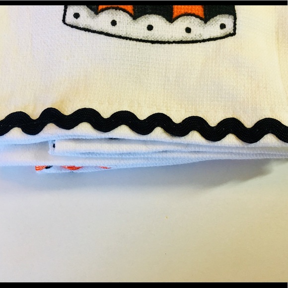 2 Halloween Johanna Parker Witch Teapot Kitchen Towels Ric Rac Ribbon Edge - Picture 3 of 7